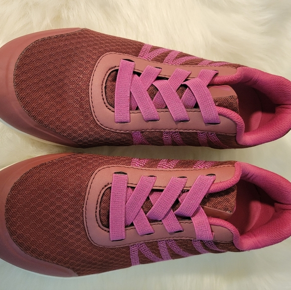 Vionic Women's Sneakers in Pink and Brown - Picture 5 of 9